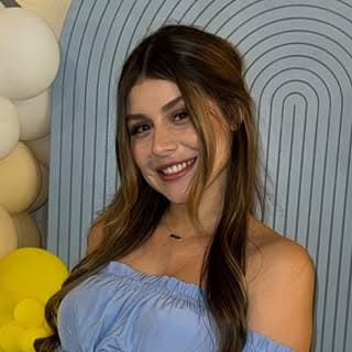 Erika Hermosi profile image