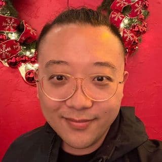 Te Dong profile image