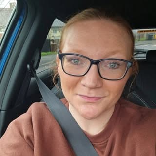 Leanne profile image