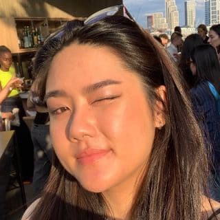 Mia profile image