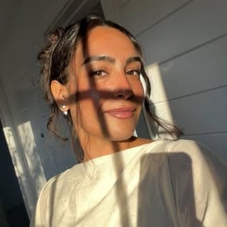 Alexa Hirschberg profile image