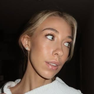 Christina Lasek profile image