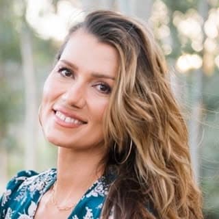 Erin profile image