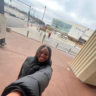 Gabrielle Essix profile image