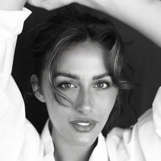 Chloe Veitch profile image