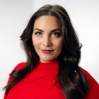 Alexa Farrell profile image