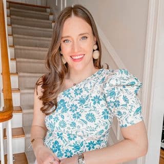 Krista Robertson profile image