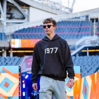 Nate Flash profile image