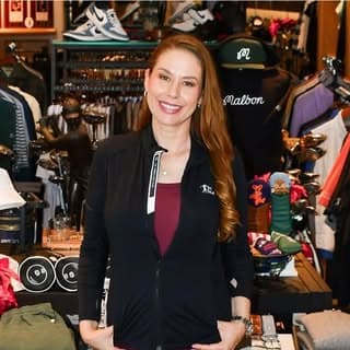 Cheli Taylor profile image
