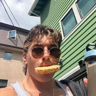Luke Hopkins profile image