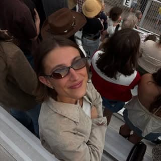 Ashlyn Mills profile image