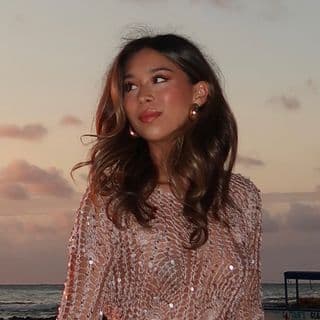 Lauren Wolfe profile image