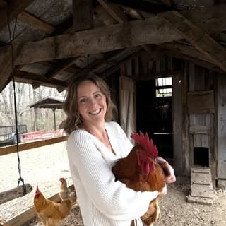 Lori profile image
