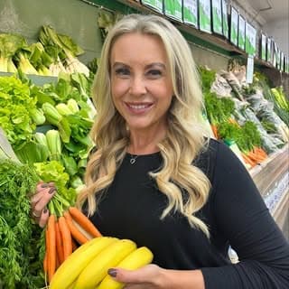 Susie Burrell profile image