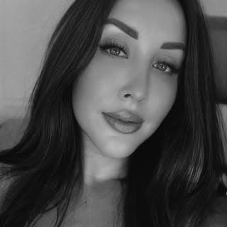 Hayley Larue profile image