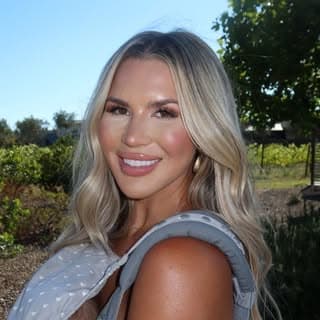 Paulina Hefferan Celebrity Trainer  Weight Loss Coach profile image