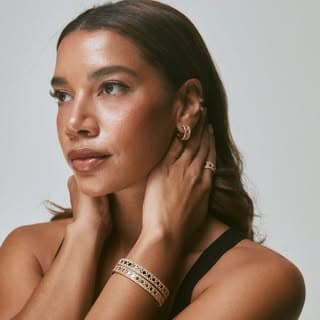 Hannah Fallis Bronfman profile image