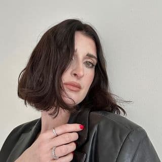 Emily Rose profile image