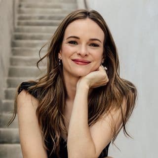 Danielle Panabaker profile image