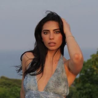 Carolyn Silva profile image