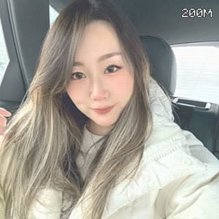 𝓚𝓮𝓵𝓵𝔂 𝓢𝓲𝓷 🕊 profile image