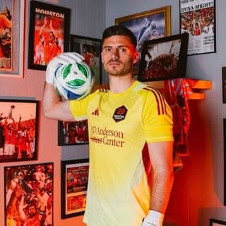 Jonathan Bond profile image