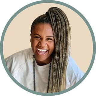 KELSEY ELLIS ✪ BODY POSITIVE FITNESS COACH profile image