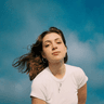 Lizzy Mcalpine profile photo