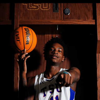 Zyier Beverly profile image