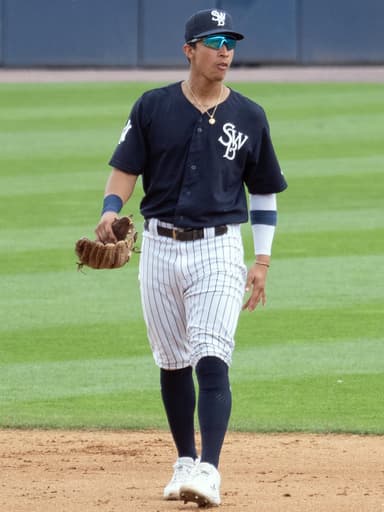 Oswaldo Cabrera profile image