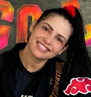 Polyana Viana profile image