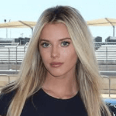 Lindsay Brewer profile image