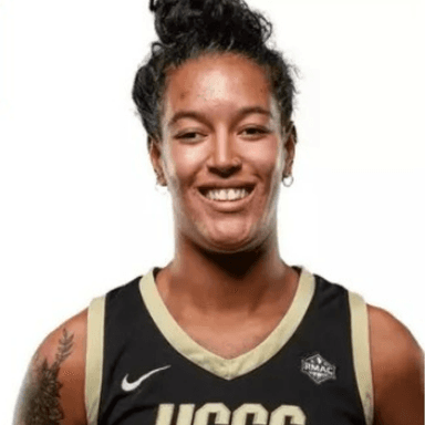 Ayianna Johnson profile image