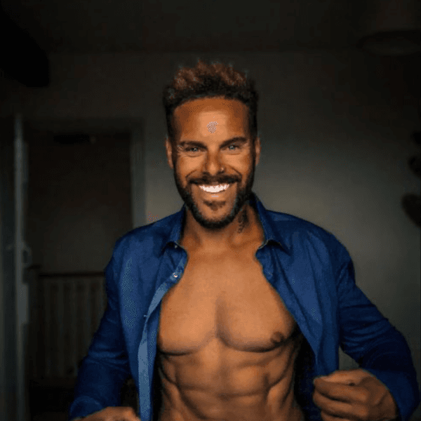 Lee Lennon profile image