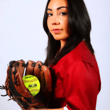 Lauren Luna profile image