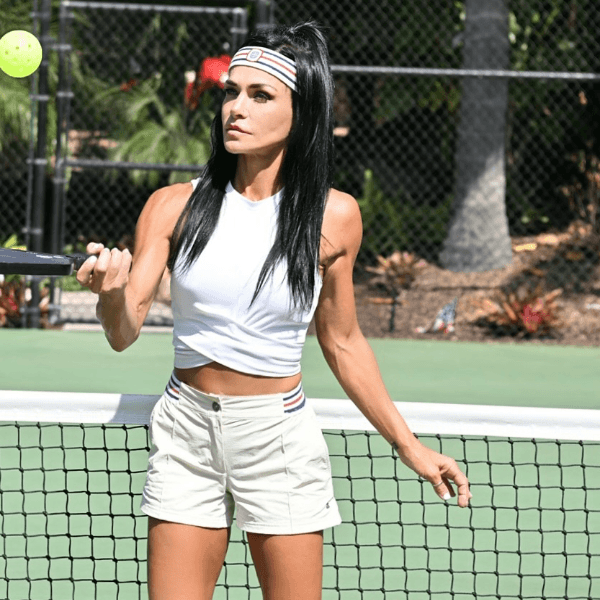 Adriana Tomazelli profile image