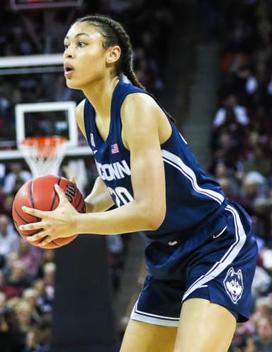 Olivia Nelson-ododa profile image