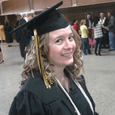 Suzie Coon profile image