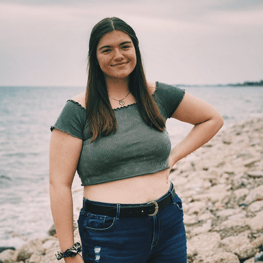 Taylor Woitesek profile image