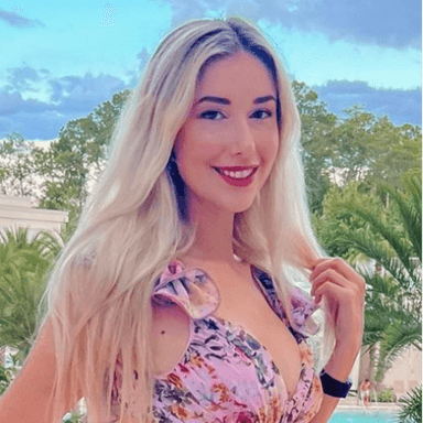 Noelle Foley profile image