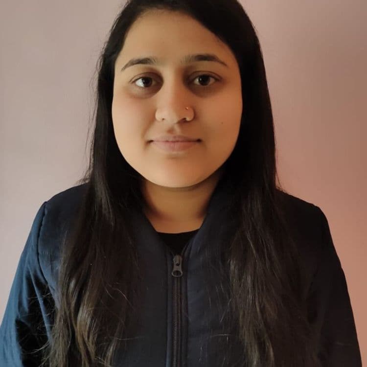 Madhuri Bhandari profile image