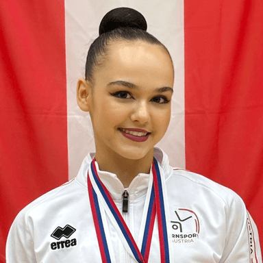 Maya Nickonchuk profile image
