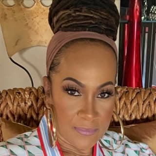 Sharon Richards profile image