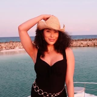 Raven Ross profile image