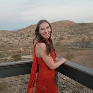 Vicky Conroy NYC profile image