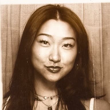 Chloe Park profile image