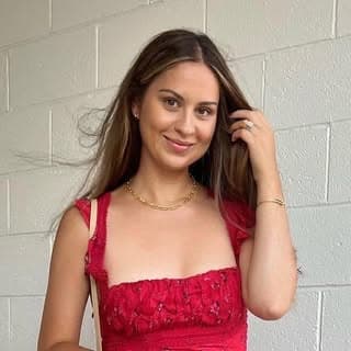 Maria Santos profile image