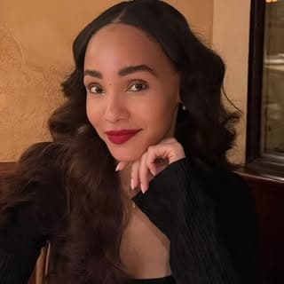 Ashley McLaughlin profile image