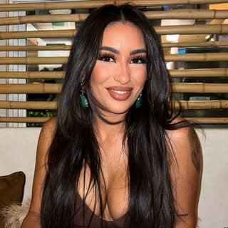 Stephanie De Souza profile image