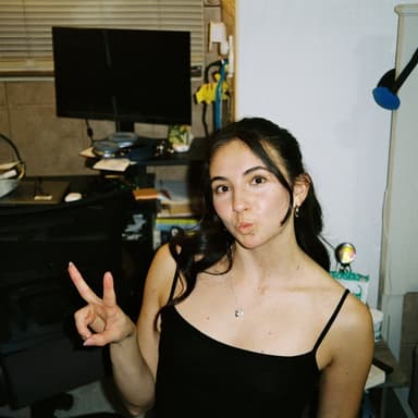 Emily Savage profile image